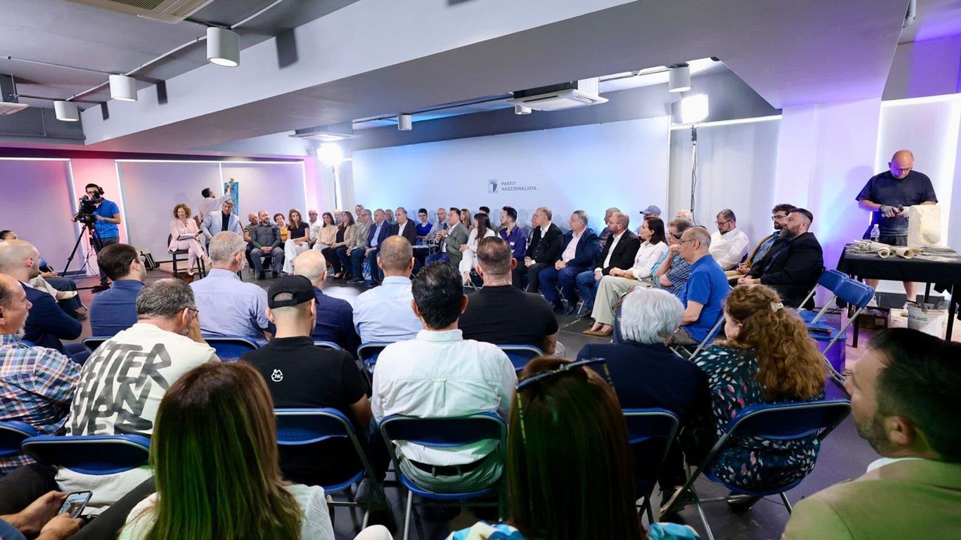 PN Proposes Enshrining Art Into Constitution & More