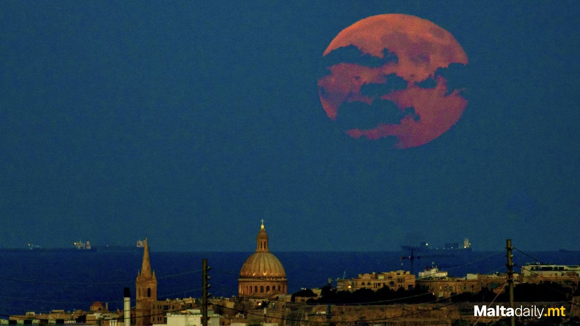 Local Captures Photo Of Harvest Super Full Moon Over Valletta