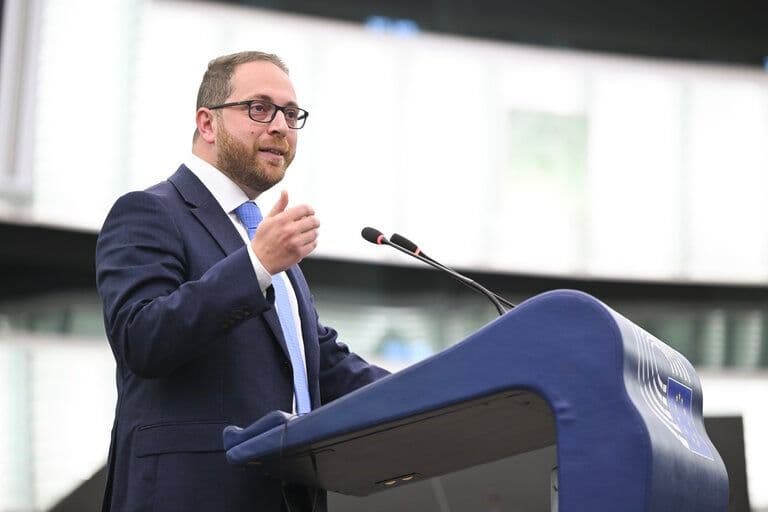 Alex Agius Saliba Warns We Could Face Higher Mobile & Internet Prices Under New EU Rules