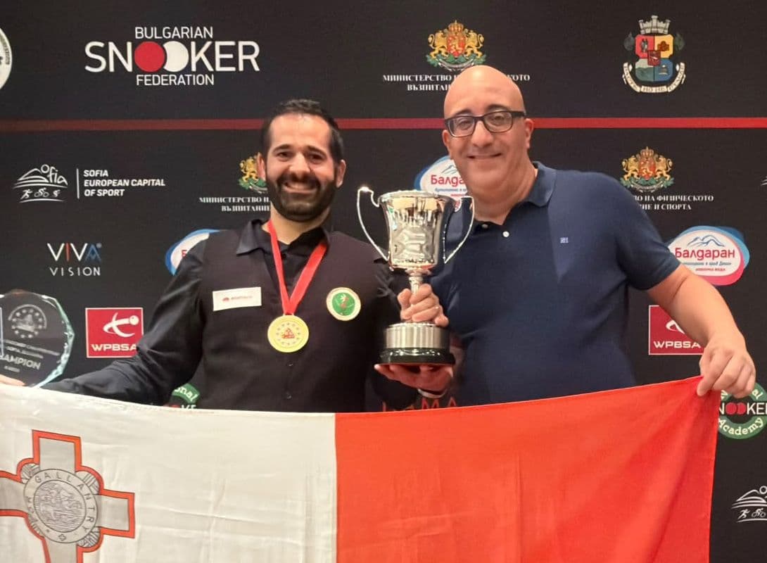 Aaron Busuttil Crowned European Six Reds Champion