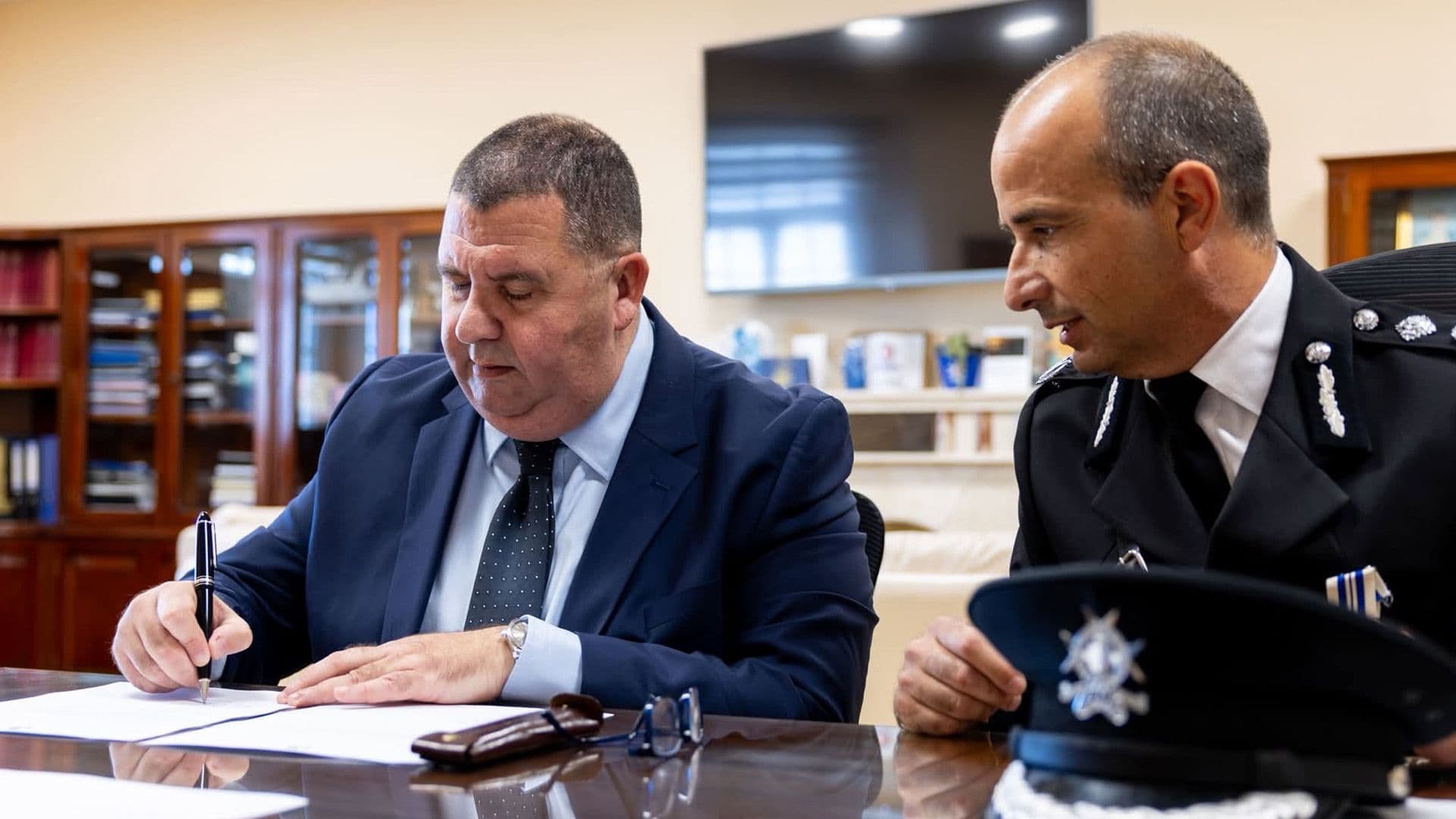 Minister Signs 1st Deportation Order For Two Foreign Prisoners Signing Sentence In Malta