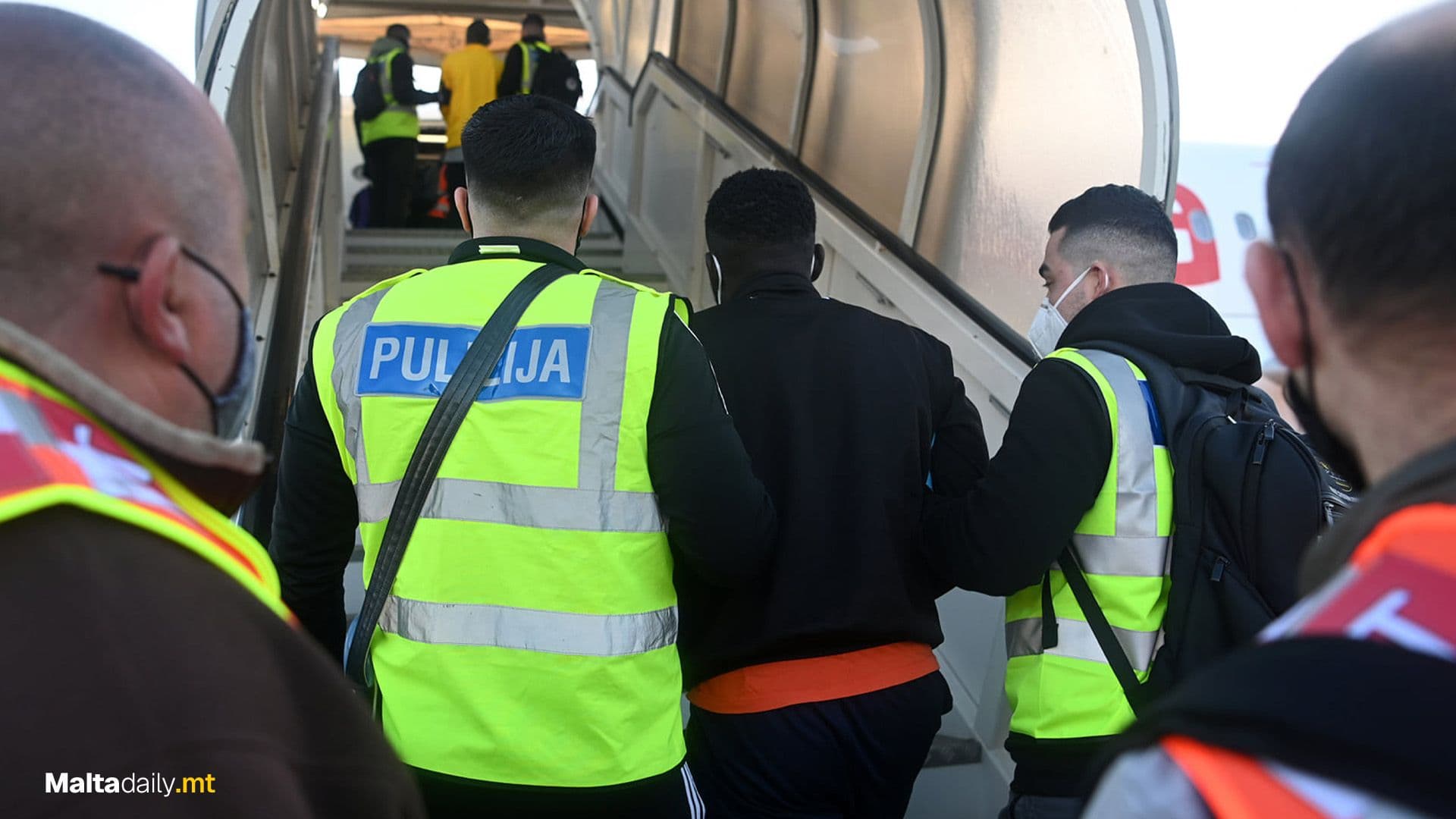 Over 6,500 Foreigners Returned To Their Country In Past 10 Years