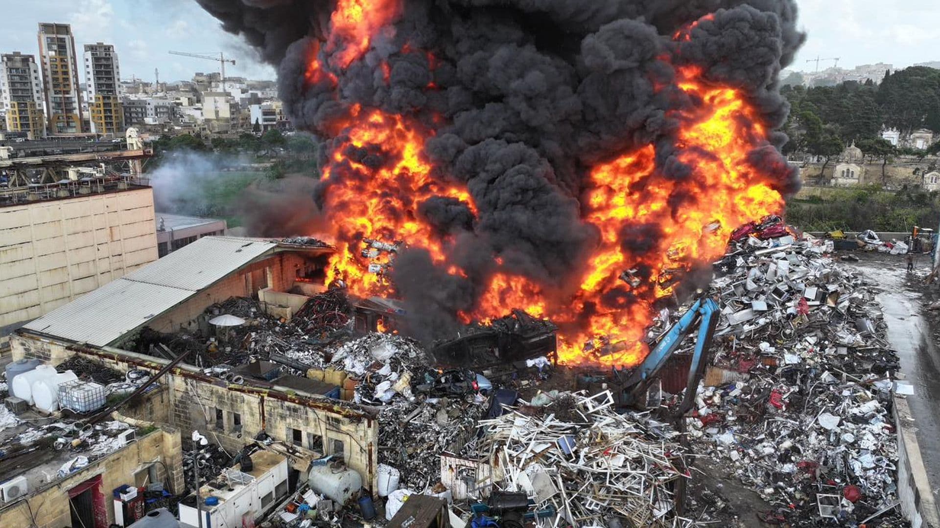 Civil Protection Respond To Marsa Industrial Fire