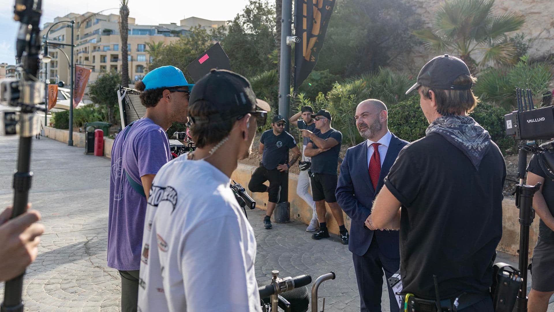 Director Of ‘Smallville’ In Malta To Work On New Film