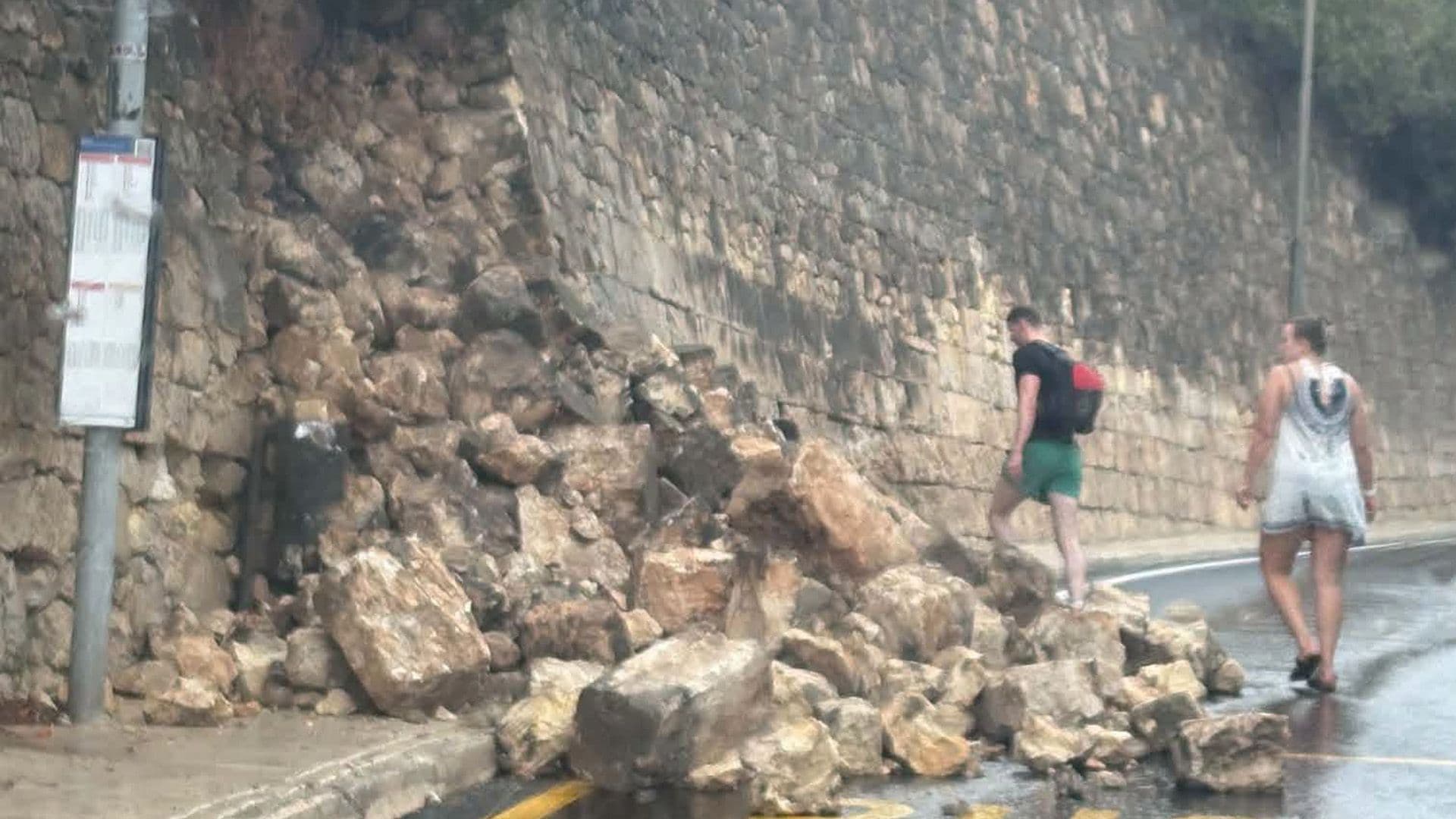 Part Of Triq Il-Marfa, Mellieħa Wall Collapses: Road Closed For Safety