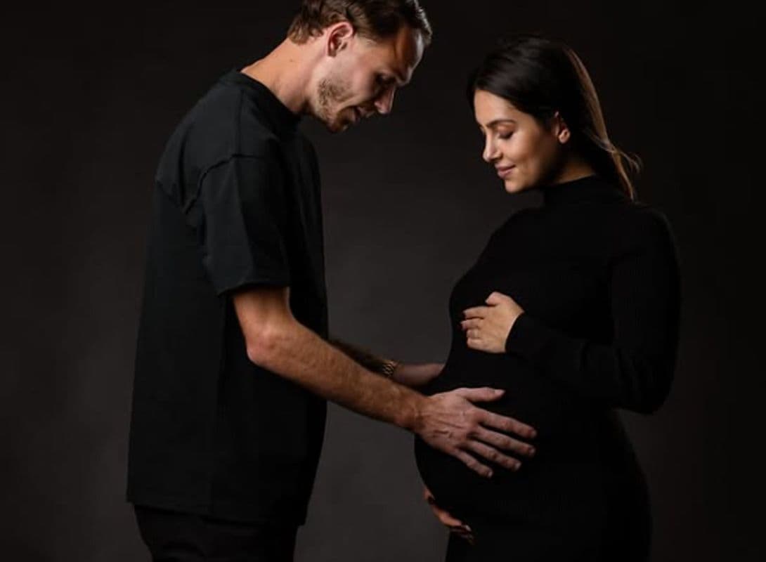 MALTA INTERNATIONAL IRVIN CARDONA CELEBRATES THE BIRTH OF BABY ELENA