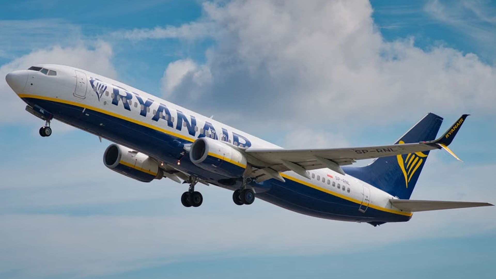 Ryanair Launches 24 Hour July Pay Day €19.99 Flash Sale