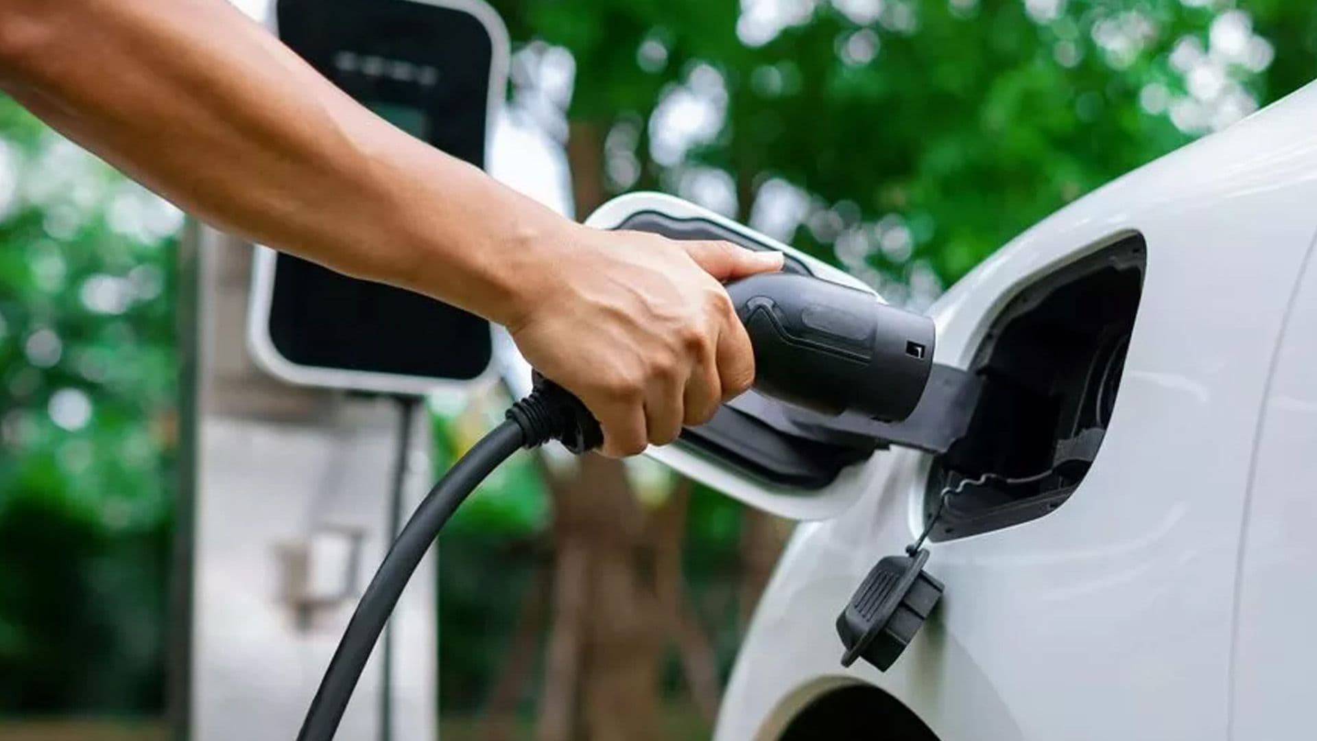 There Are 408 Electric Car Charging Points Around Malta