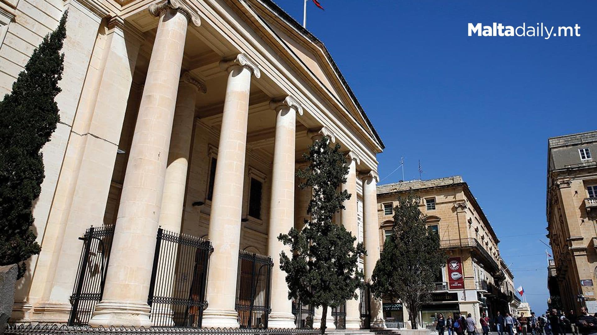 Woman Forgives Partner for Assault, Claims He Was Drugged