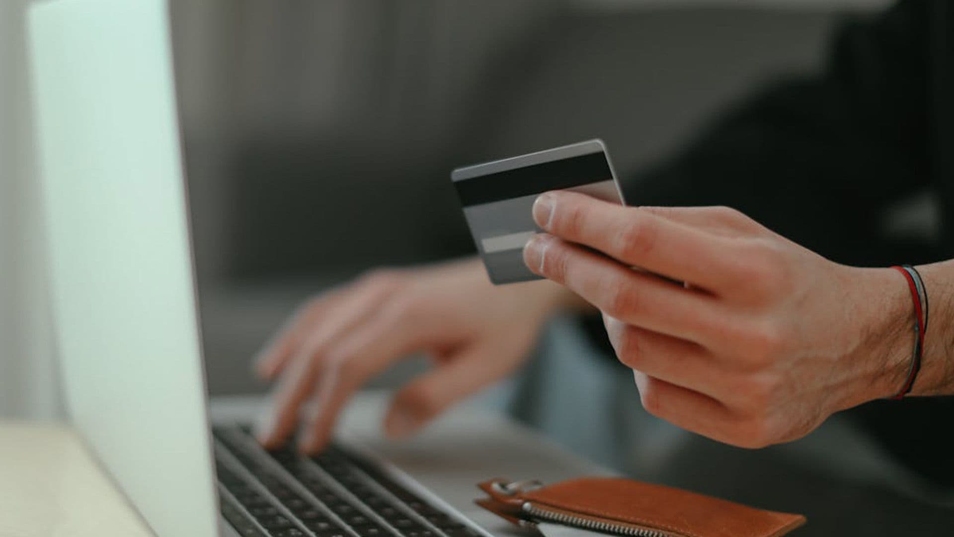 64% Of Maltese Had Problems When Online Shopping
