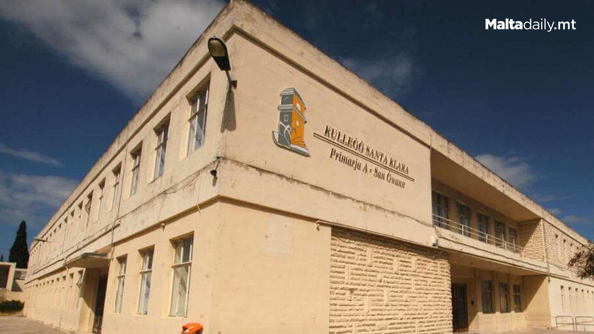 Couple Withdraw Kids From School After Learning Teacher Is Gay