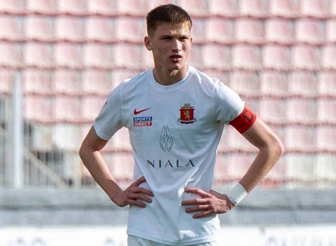 Jake Azzopardi Wears the Armband With Honour