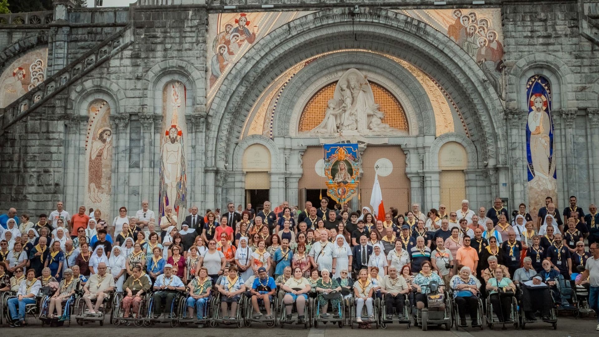 180 Maltese Patients & Pilgrims Go On 4 Day Pilgrimage To Lourdes