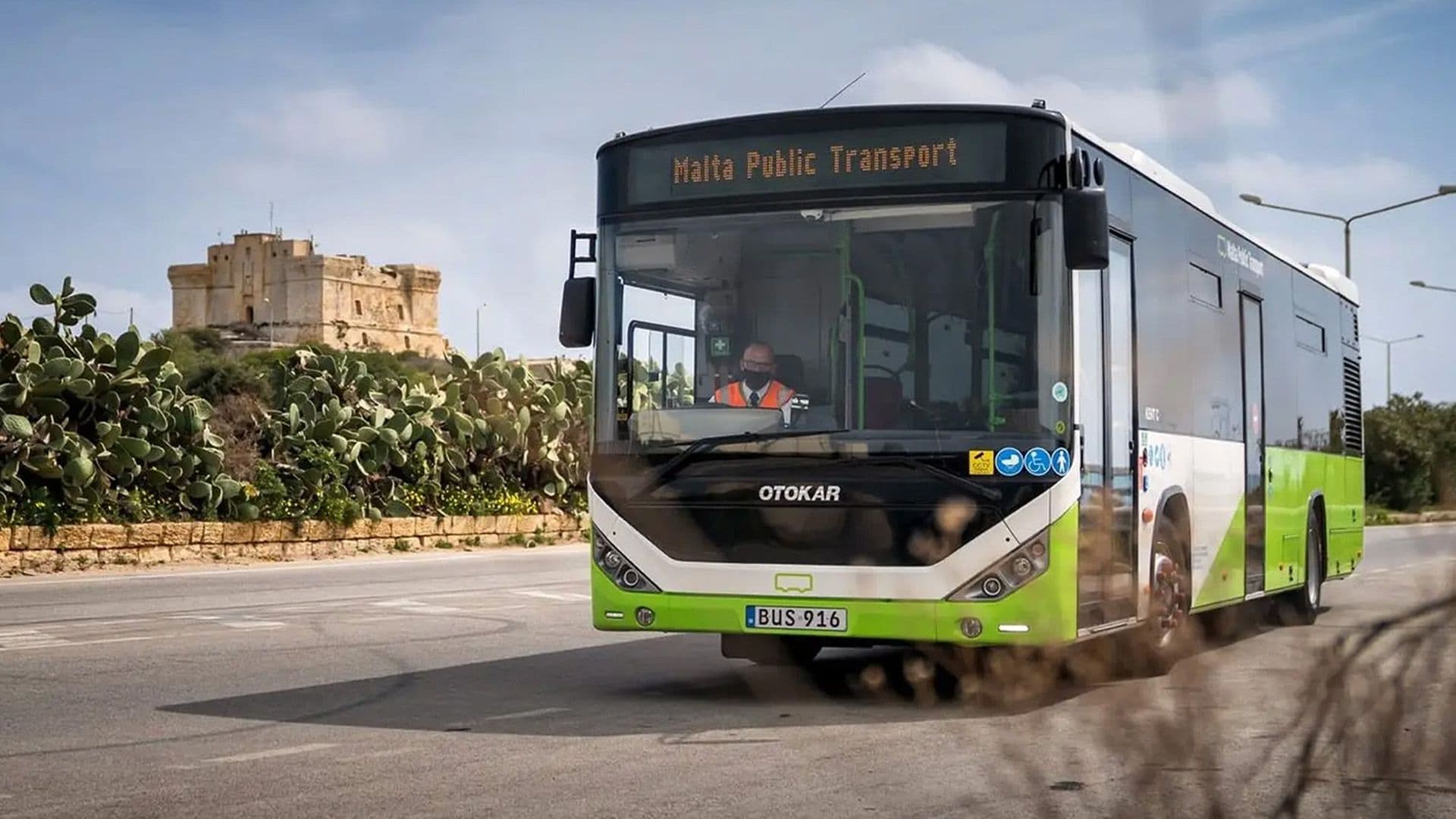 Maltese NGOs Slam Proposal To Cut Free Transport For Foreign Workers