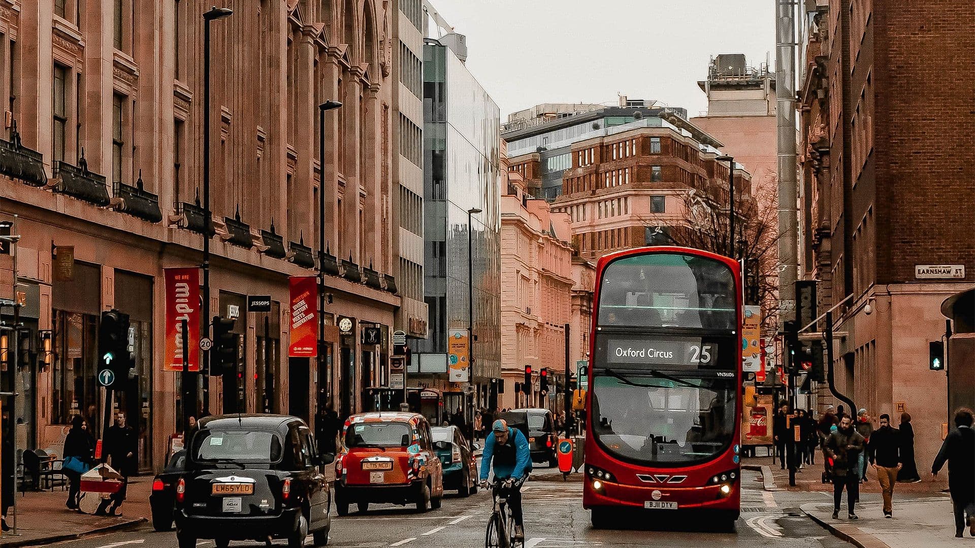 Oxford Street Officially Goes Car-Free! Could Malta Do The Same?
