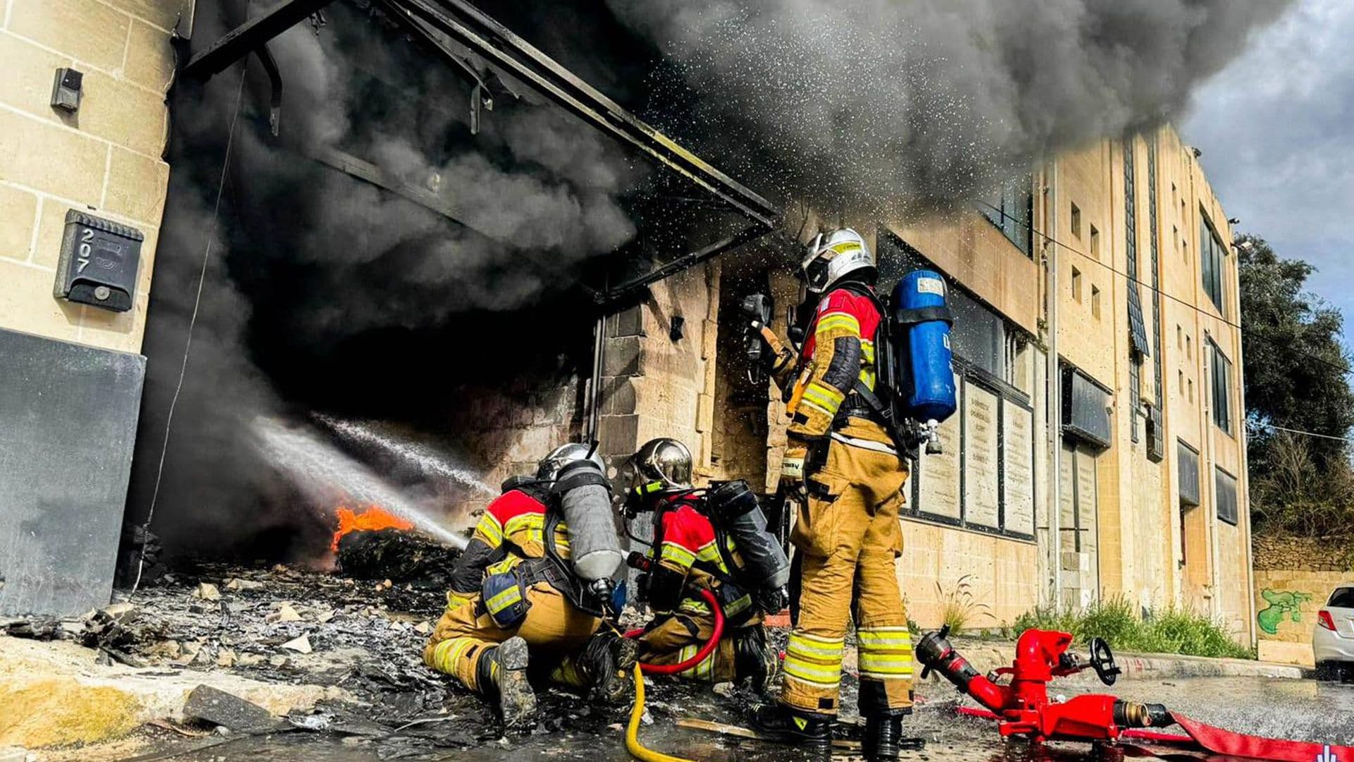 CPD Malta Responding To Industrial Fire In Birkirkara