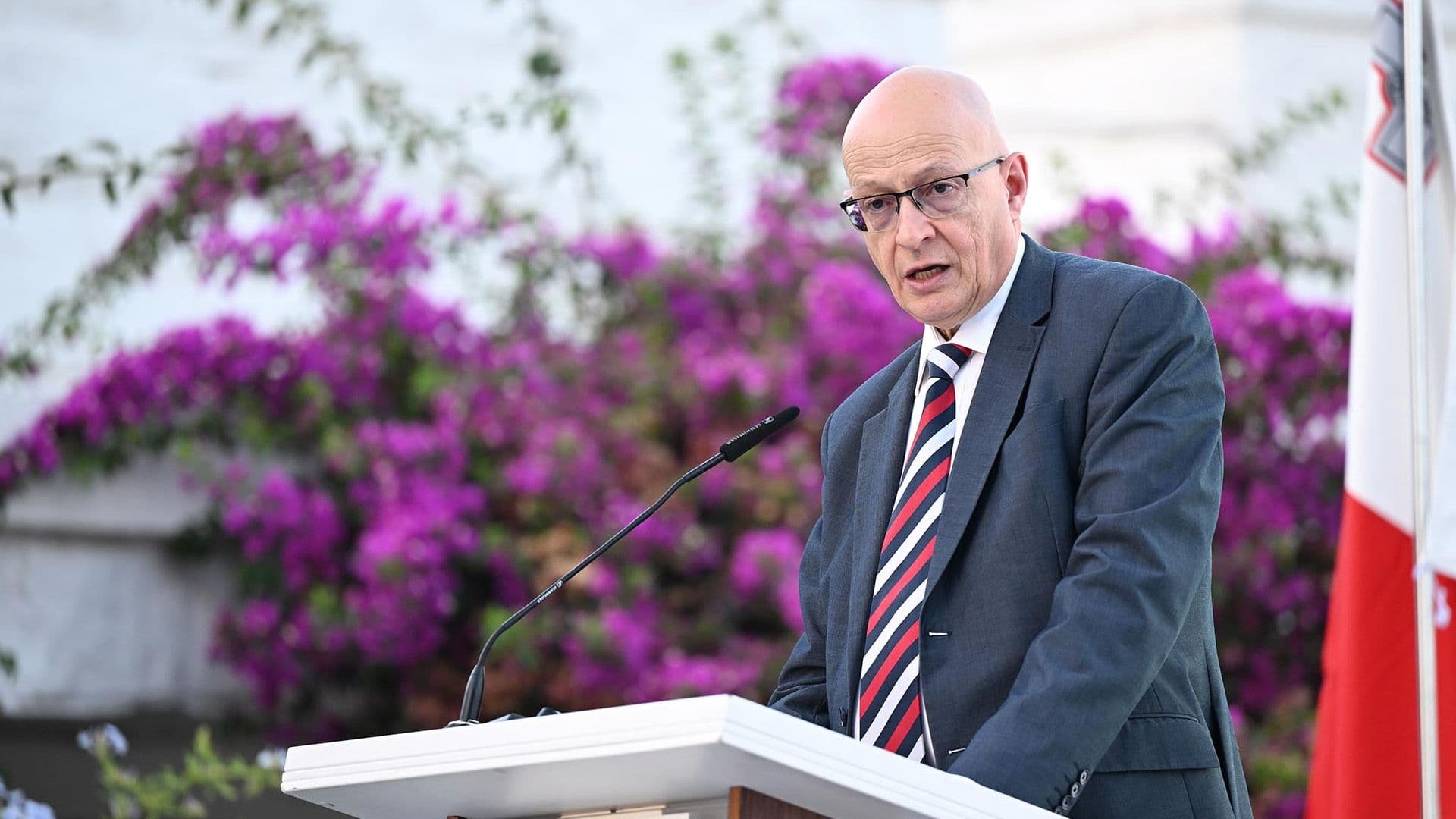 Sedqa Celebrates Successful Rehab Graduates