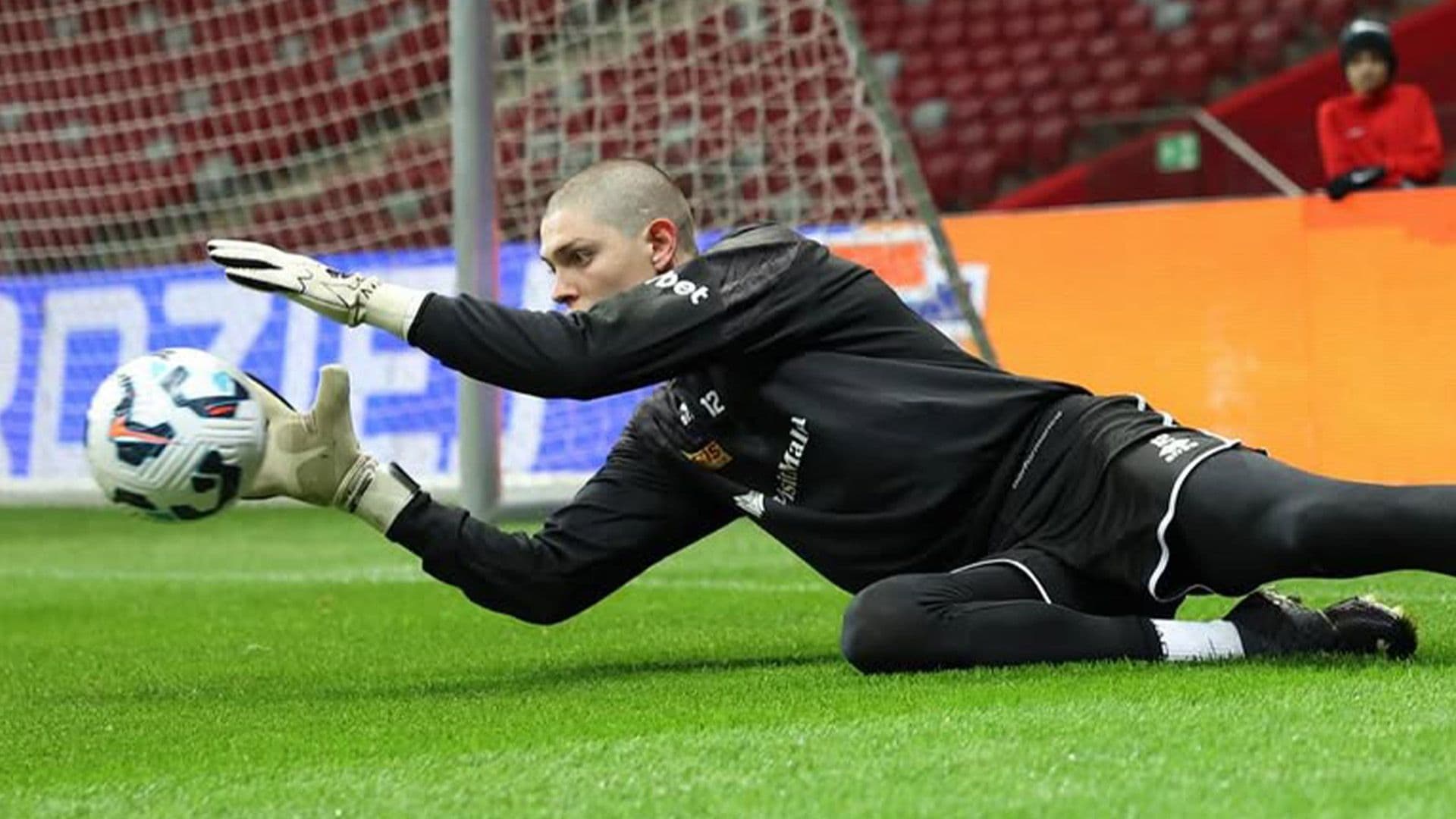Maltese Goalkeeper James Sissons Set To Join Hull City