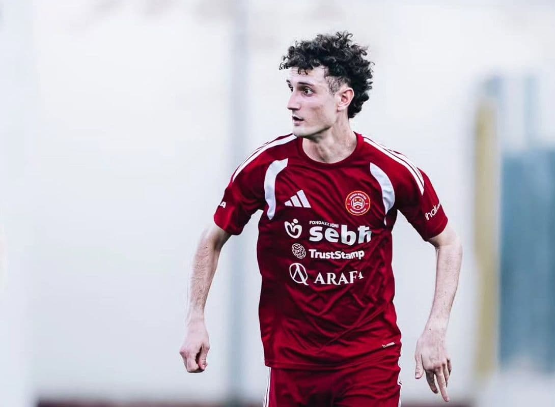 Matteo Gambin signs first professional contract until 2029