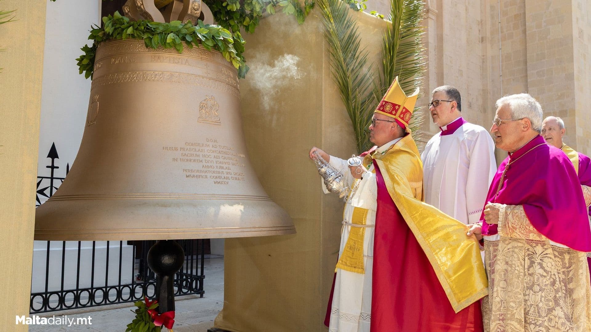 St John’s Co-Cathedral Gets a New Bell