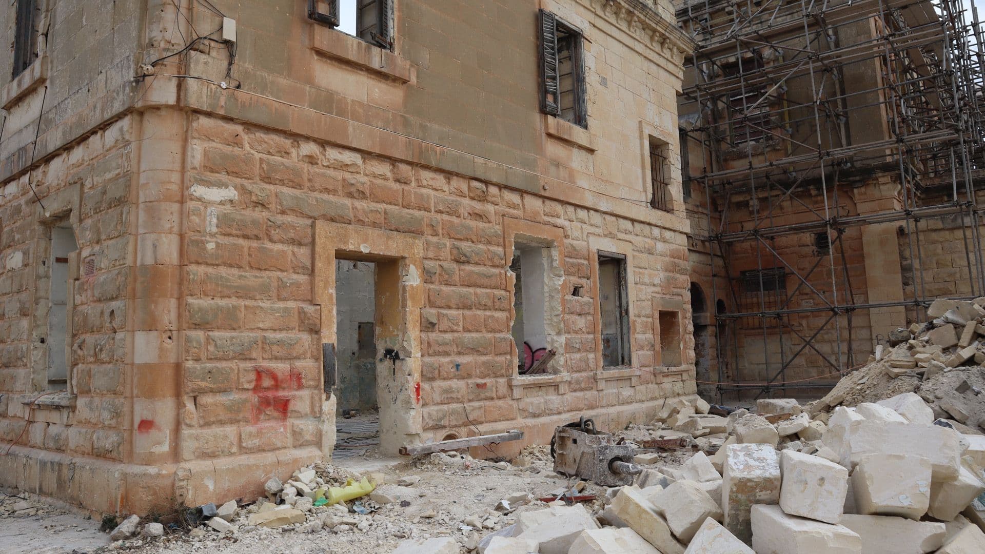 Embracing History: Pjazza 1902’s Restoration Journey