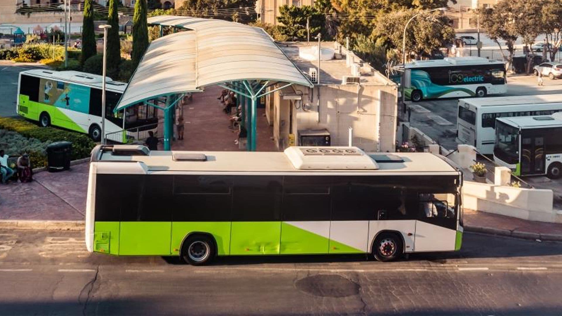 Man Dies At Victoria Bus Terminal After Allegedly Choking