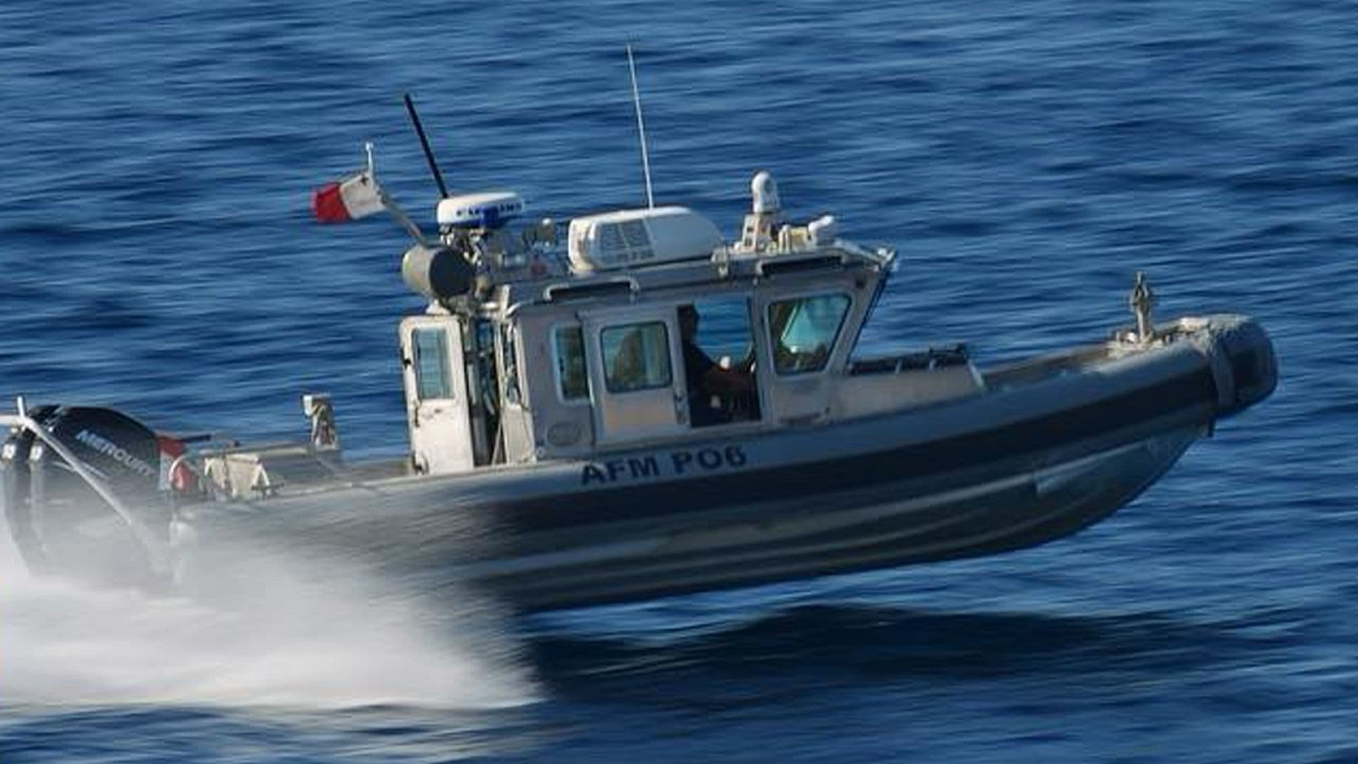 Four Rescued After Kayaking Incident at St Thomas Bay