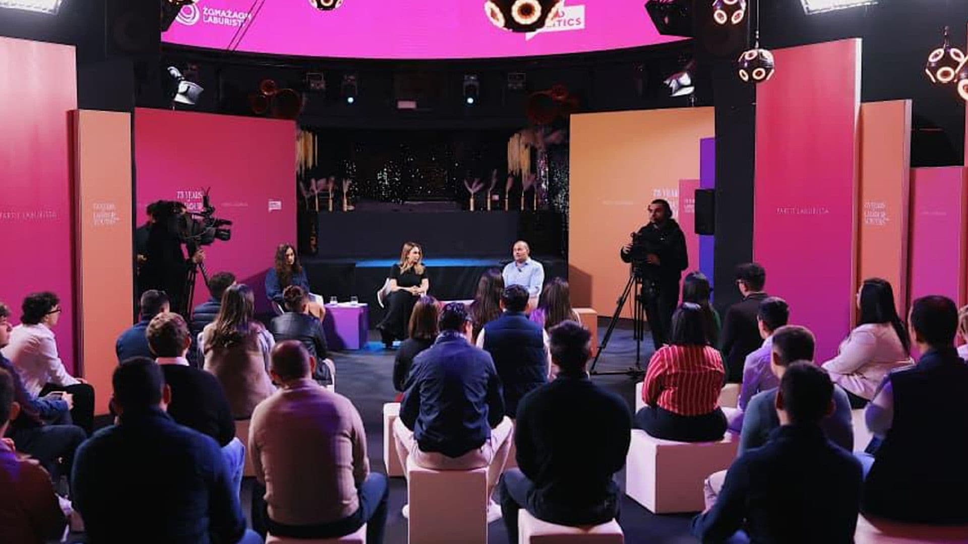 PM Talks Remote Working, Urgent Leave & More With Youths