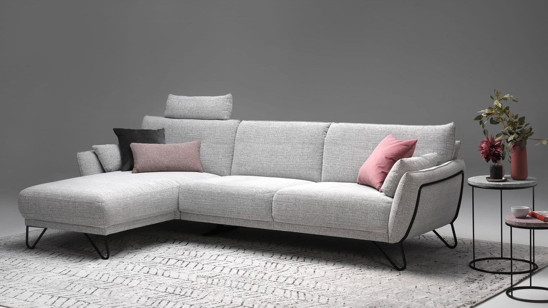 Kubek Announces Black Friday Offers With Up to 30% Off Appliances, 20% Off Furniture & Free Recliners!