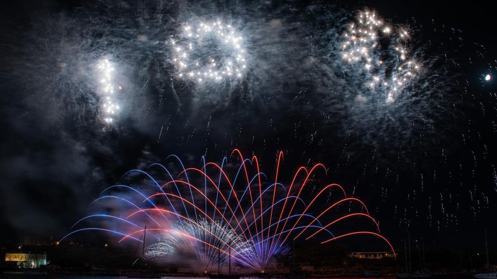 In Photos: Pyromusical Fireworks Display Lights Up Sliema Strand