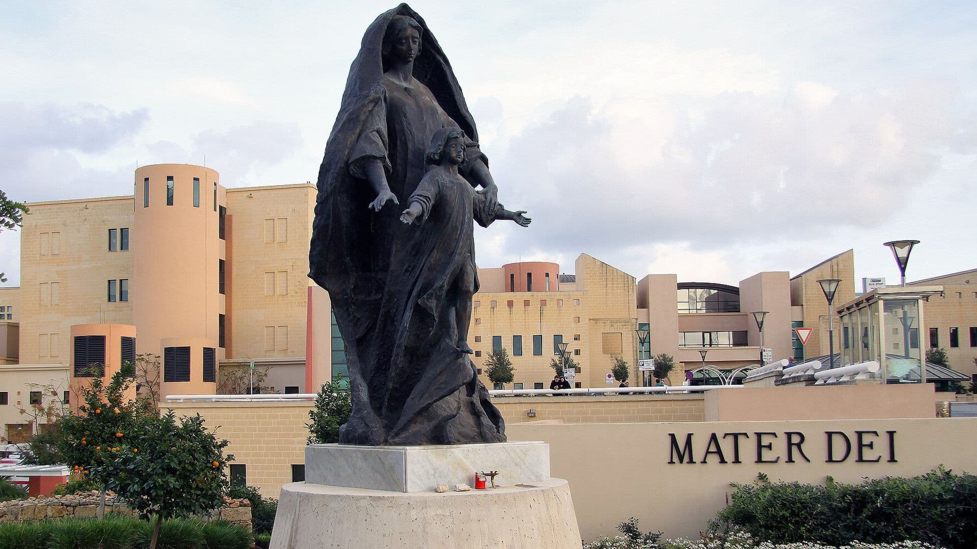 67 Year Old Man Dies After Falling Off Mosta Roof