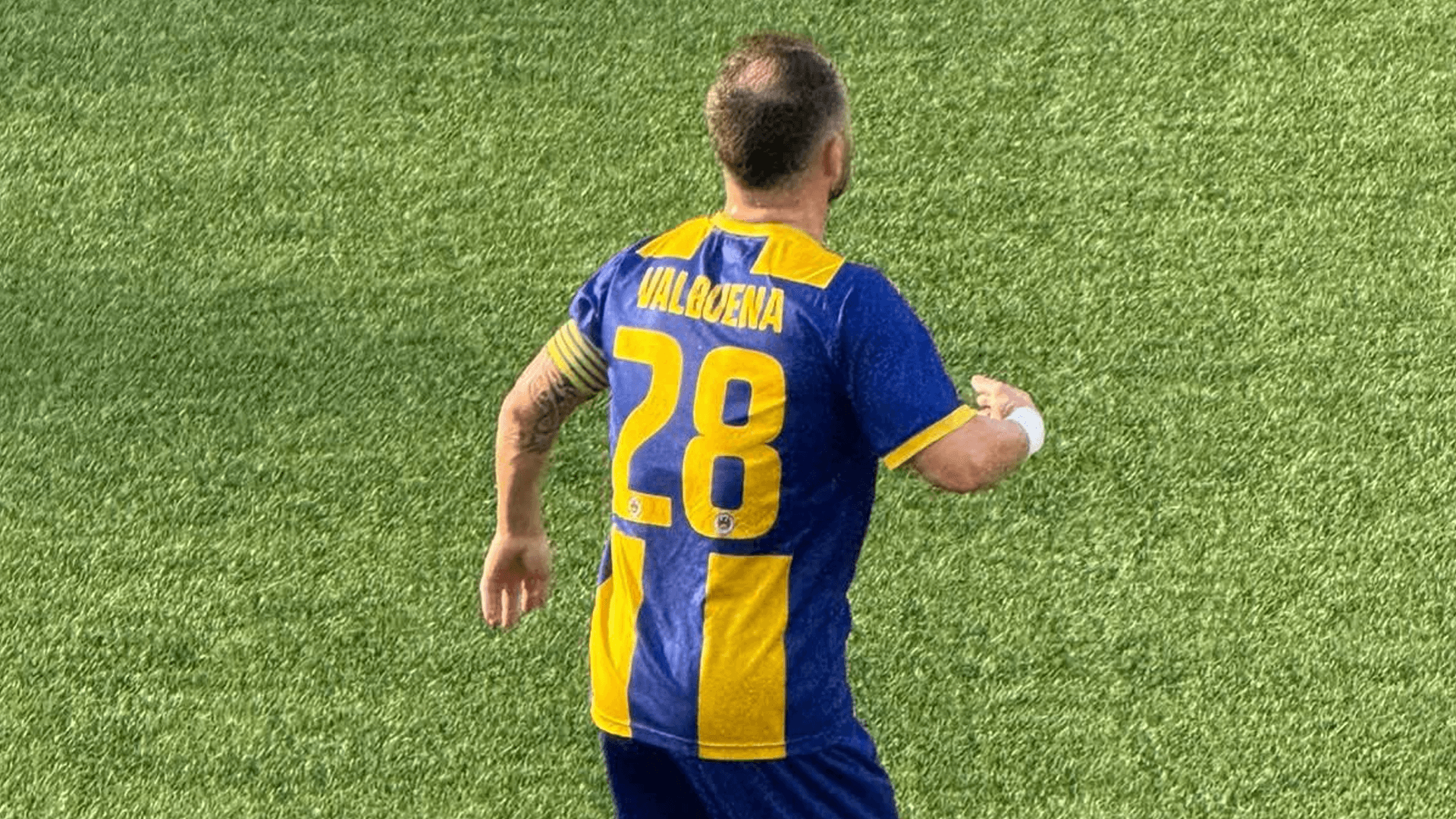 Mathieu Valbuena Makes Official Debut With Santa Lucia FC