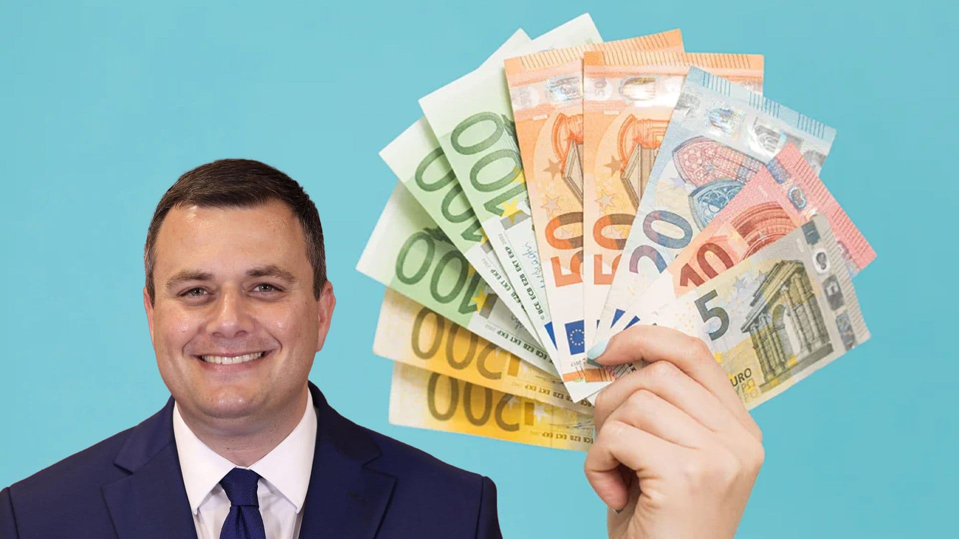 Student Stipends To Be Increased, Education Minister Confirms