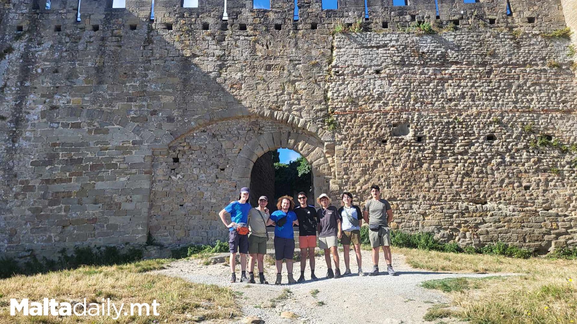 7 Victoria Scout Group Members Complete 180km Hike In Europe