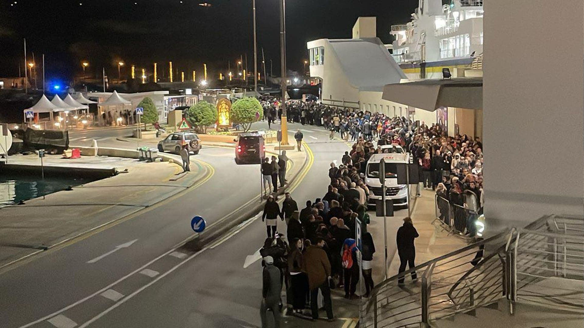 Long Queues and Ferry Delays Cause Headaches for Gozo Commuters