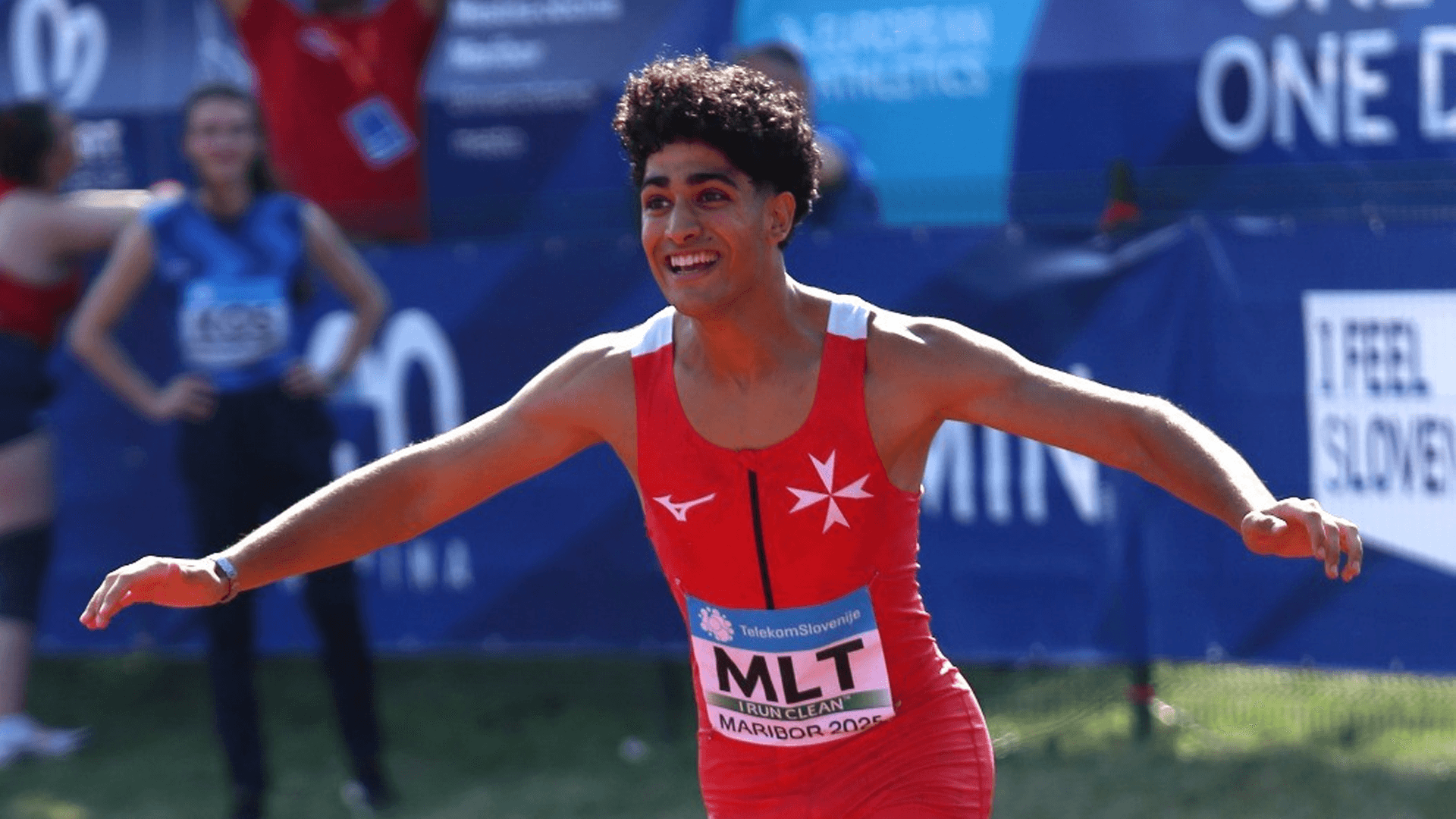 Ben Salnitro sets U20 and U23 national record in 110m hurdles