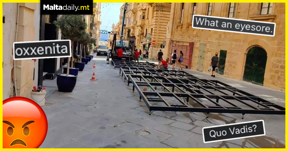 Massive outrage as large metal platform takes over Valletta Merchants Street
