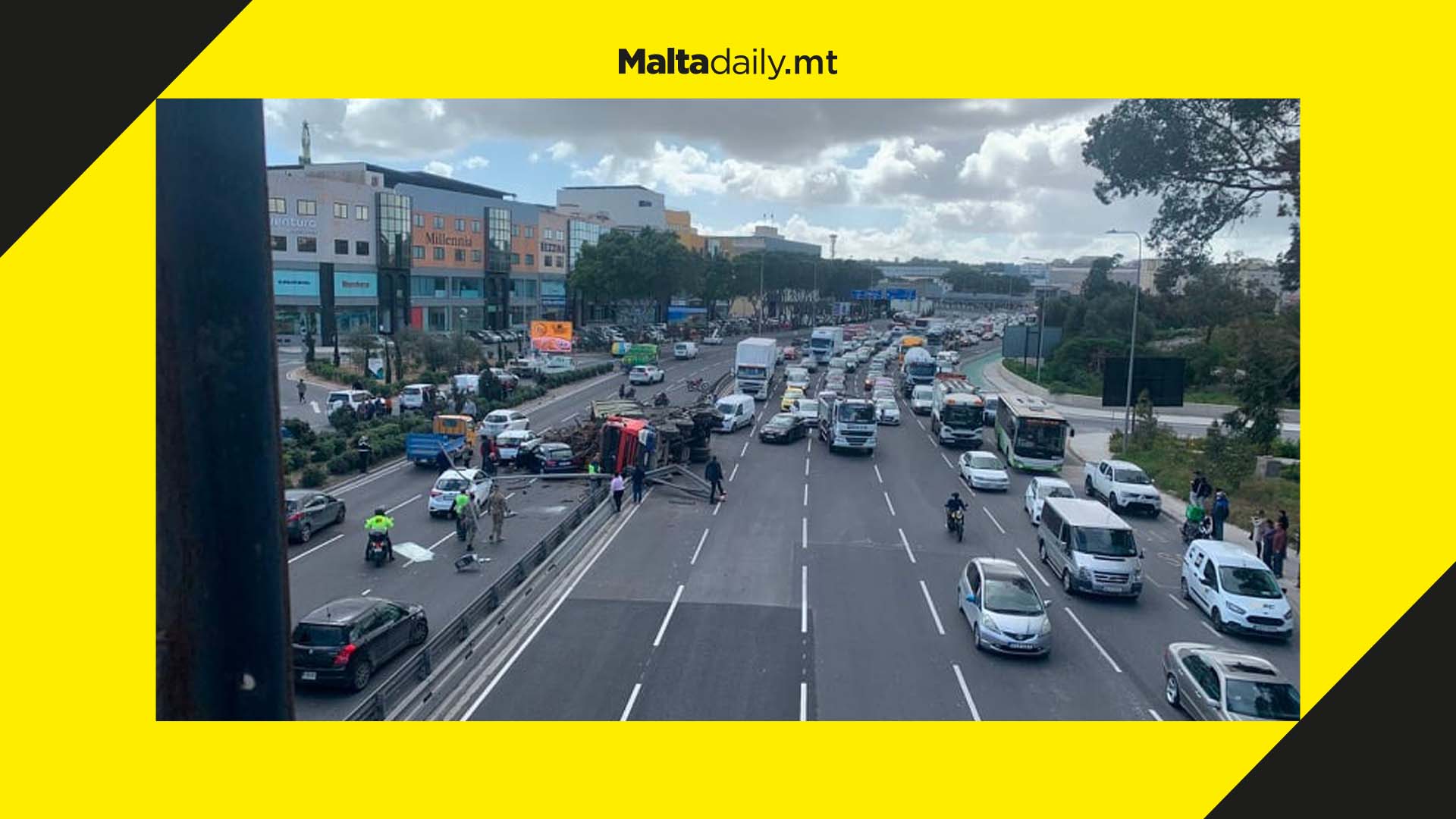 28-year-old motorcyclist dies after truck incident in Aldo Moro Marsa