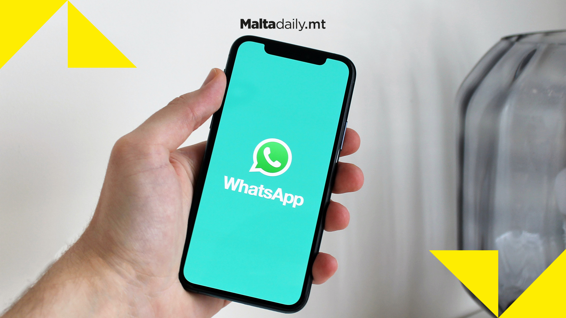 Is SMS dead? Malta sends 10.7 million less text messages as WhatsApp & Messenger take over