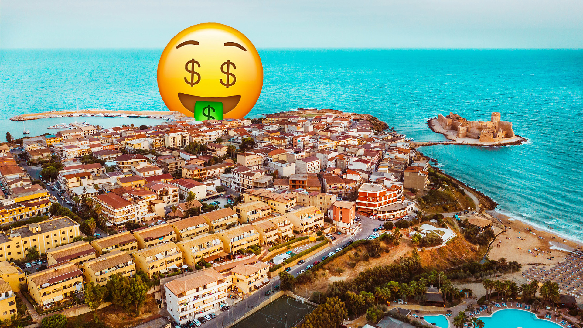 Beachside City of Calabria Offering Youth Almost €30,000 to Move There