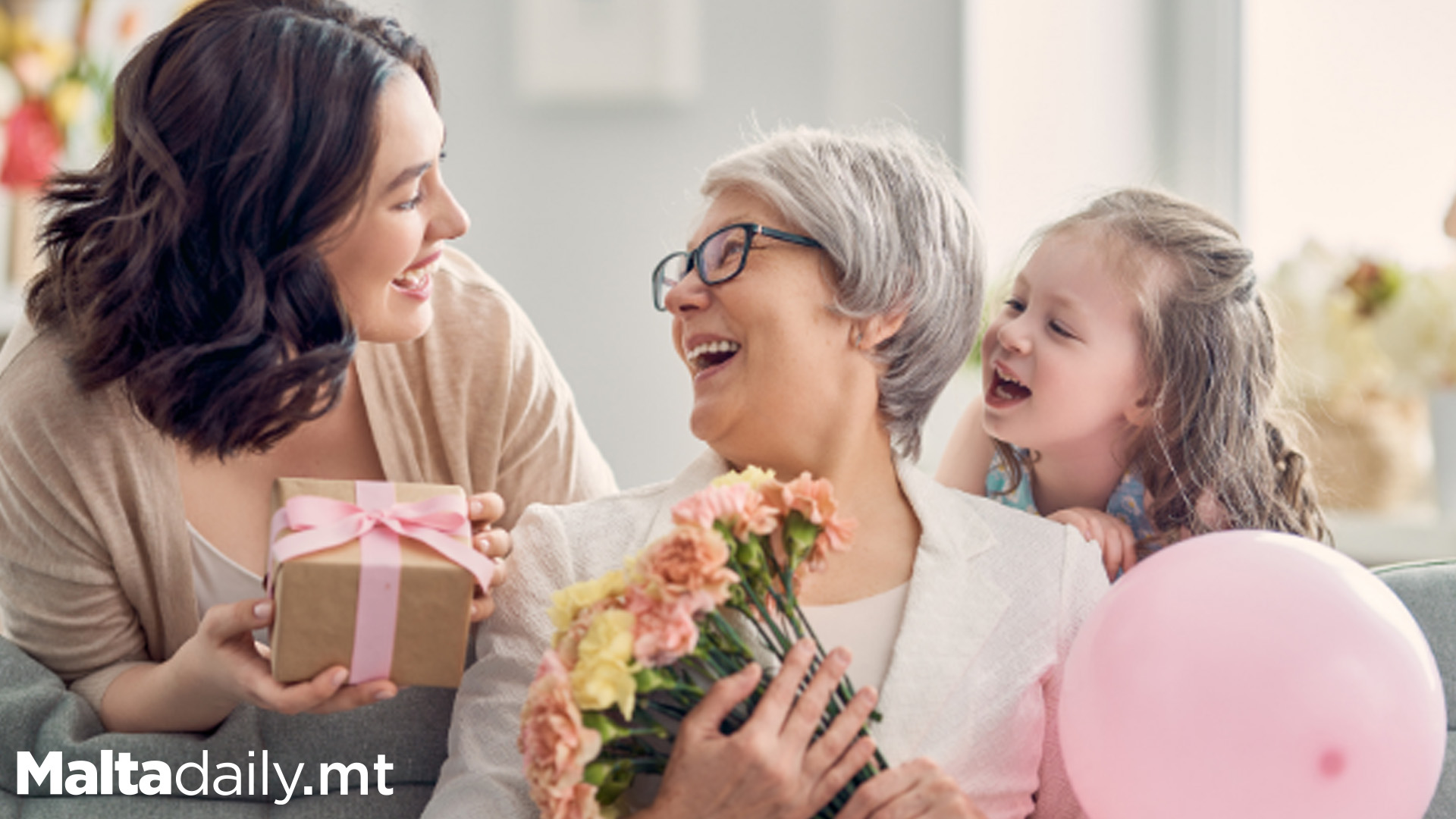 5 No-Fail Gestures You Should Do For Your Mom This Mother's Day