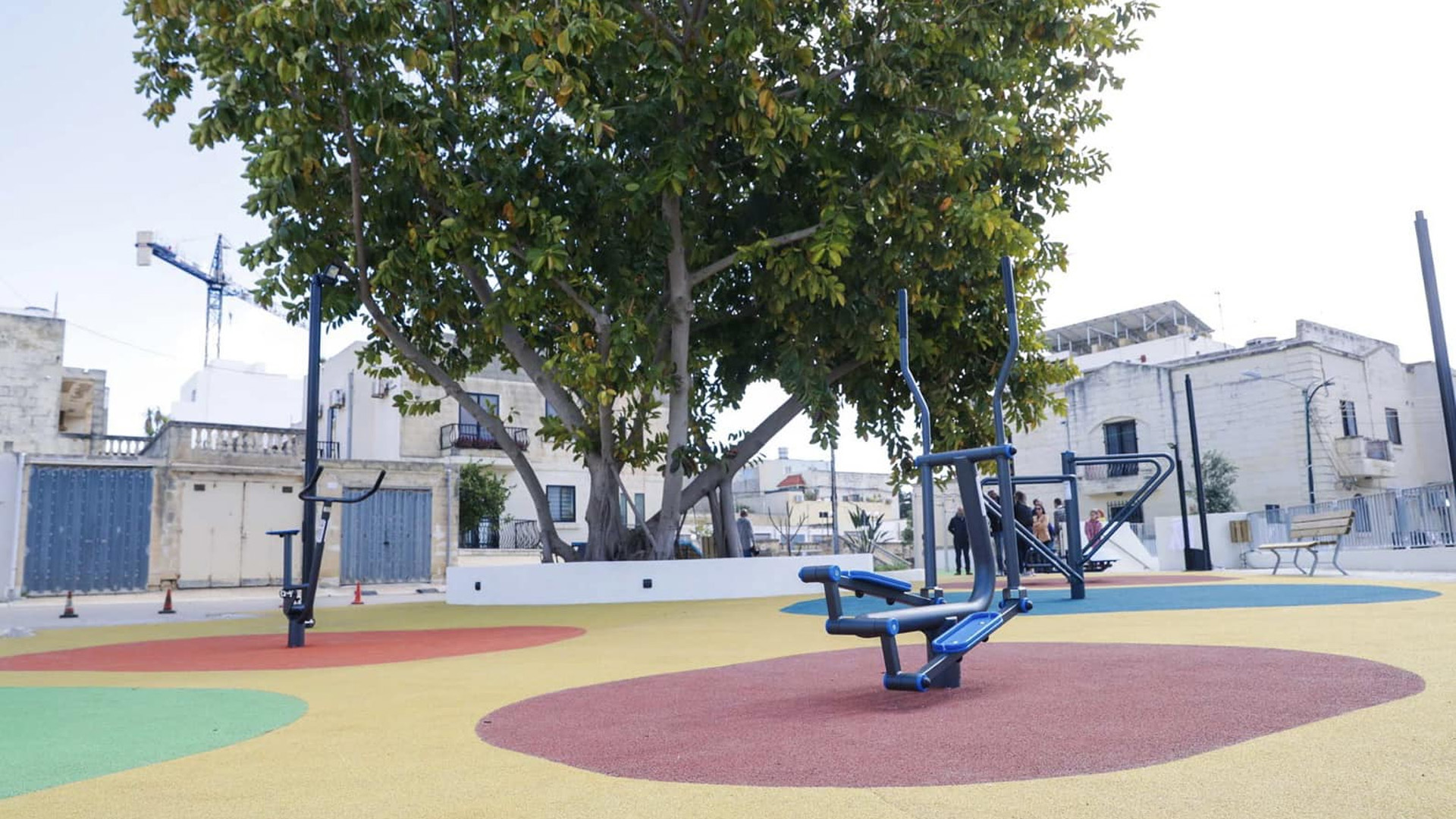 Outdoor Gyms & Playing Fields: Recreational Spaces for the Whole Family