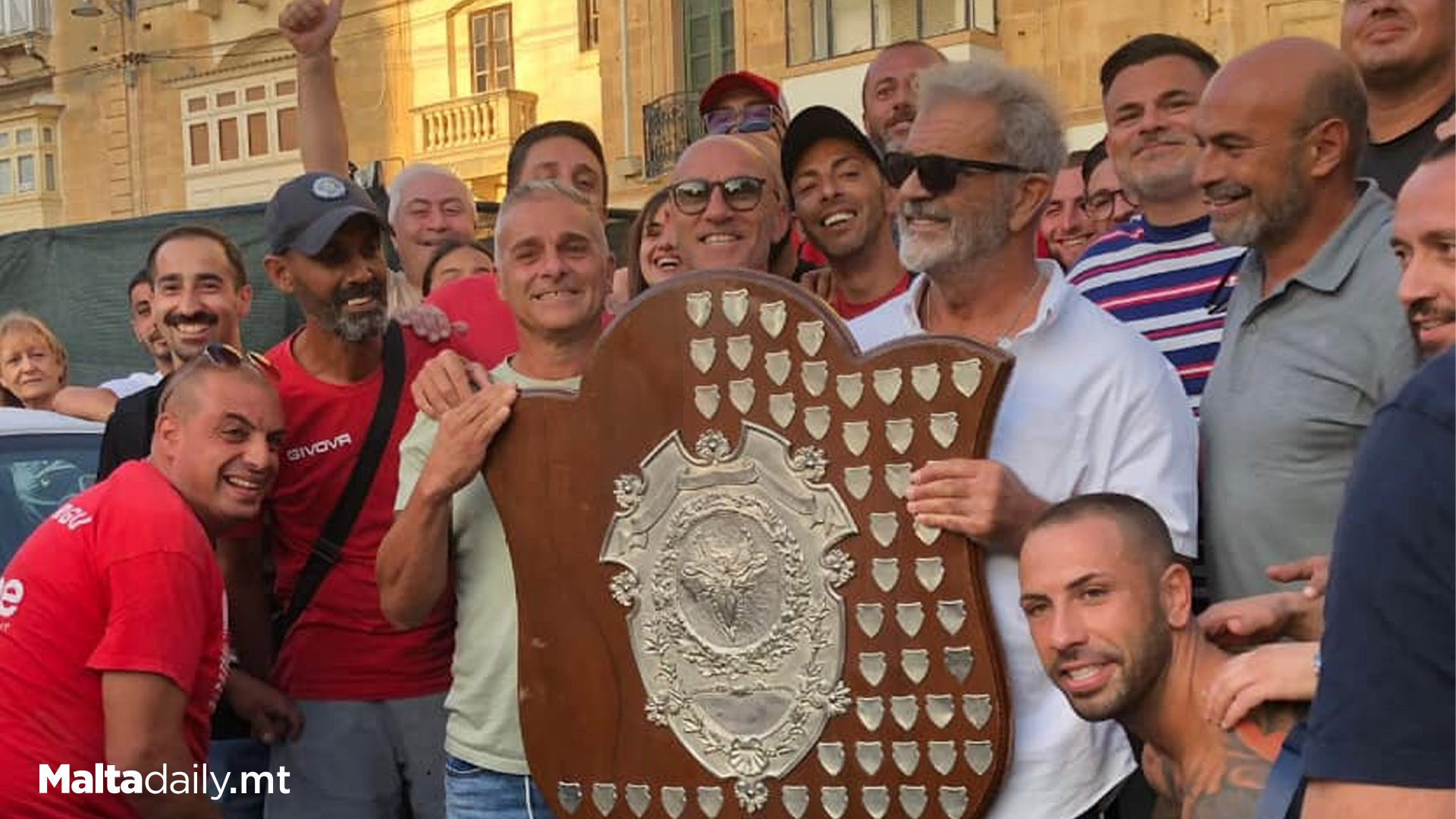 Mel Gibson Lifts Birgu Regatta Club Shield