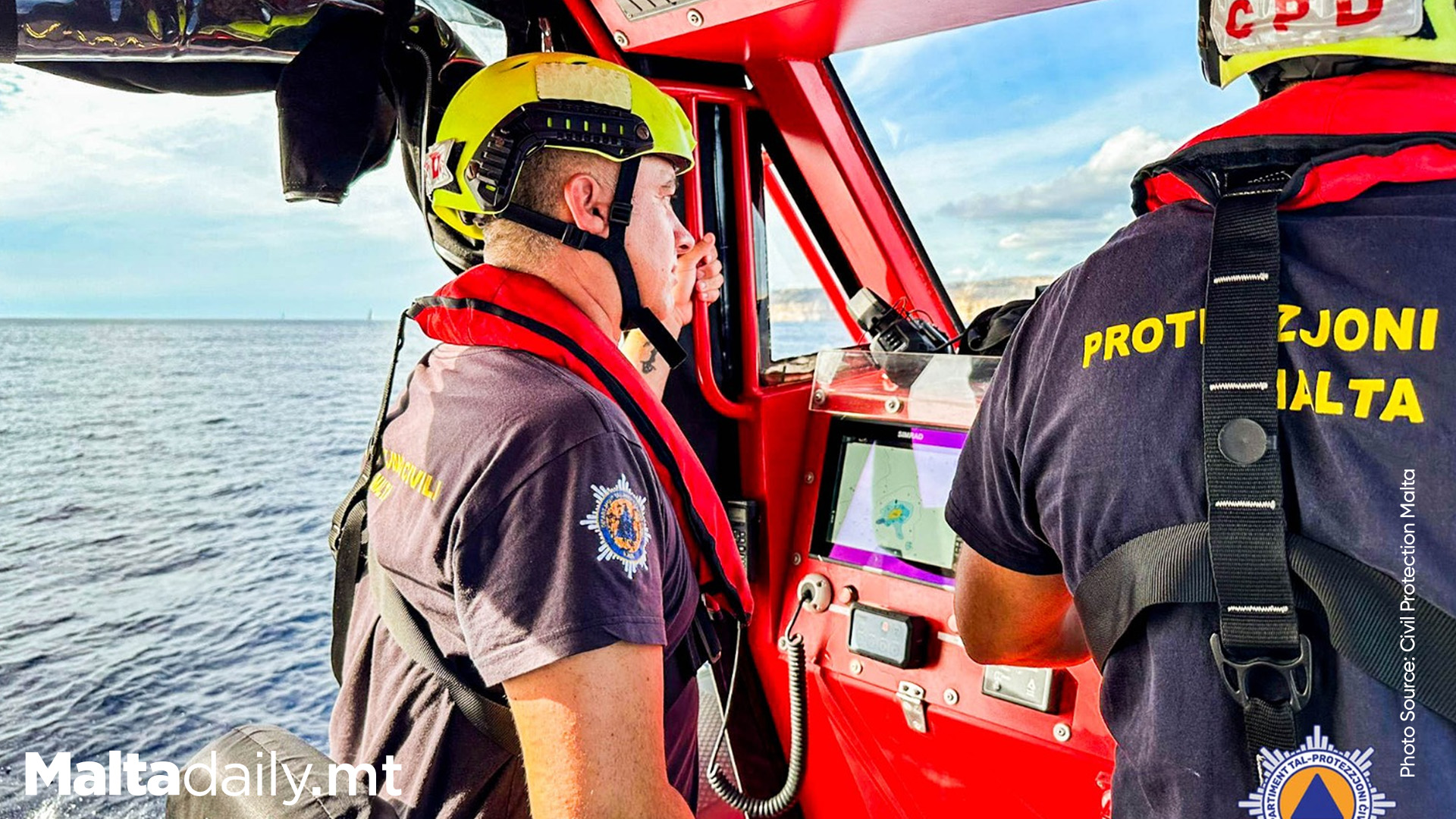 Civil Protection Malta Rescues Swimmers in Distress at Wied iż-Żurrieq